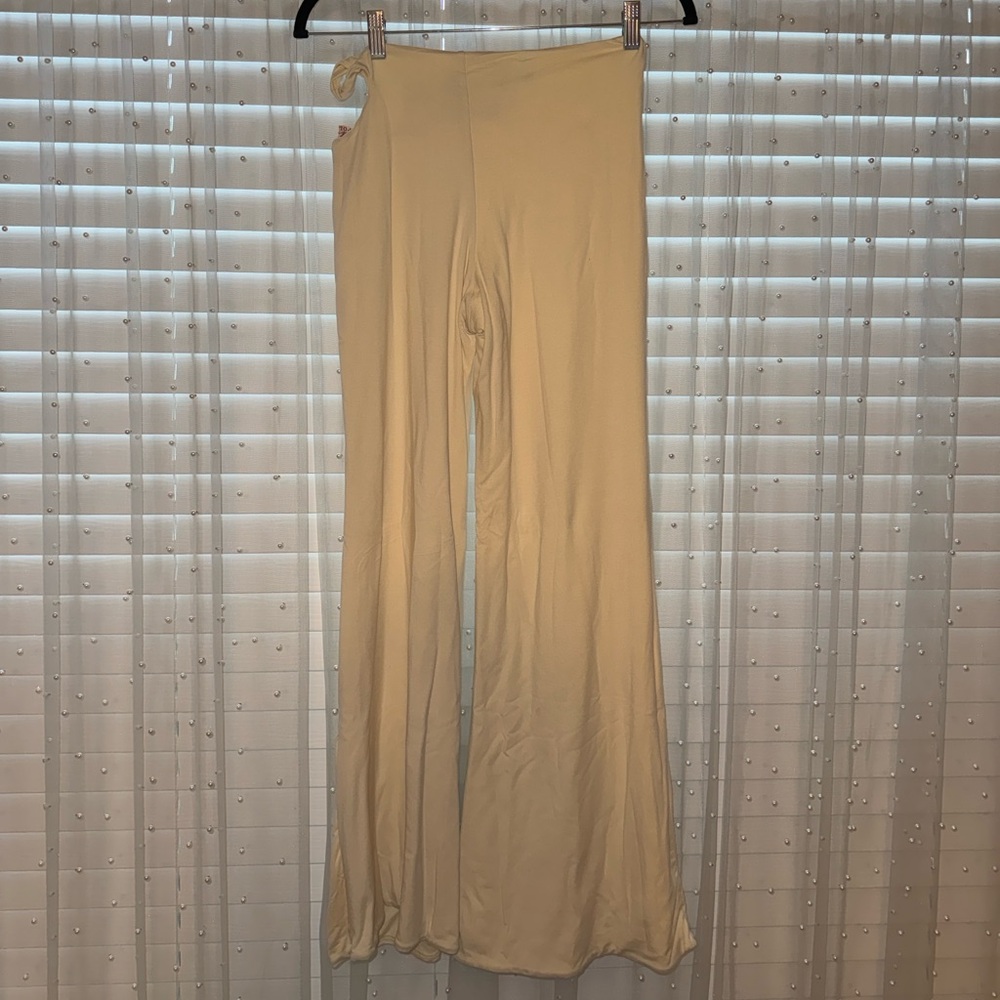 Oh Polly Cream Wide Leg Pants - Picture 4 of 5